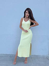 Жіноче плаття міді в'язане на бретелях із розрізами з боків, Туреччина, універсальний розмір 42-48