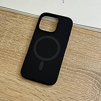 Чохол для iPhone 16 Pro з MagSafe, чорний матовий силікон з м якою підкладкою Silicone Case