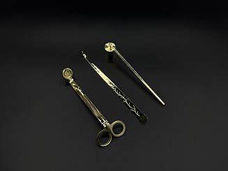 Золотий набір для роботи зі свічками: тушилка, пінцет та ножиці. Колір золотий.