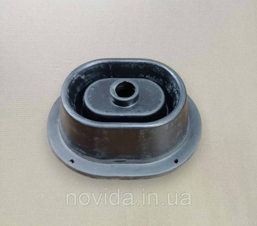 Пильник куліси КПП салонний ПАЗ 3205 4234 важеля перемикання передач. 3205-1703127-10