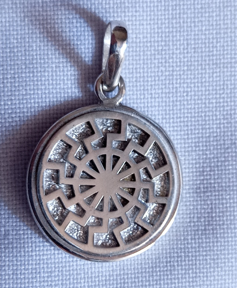 Чорне сонце медальйон срібло 925 проба, фото 1