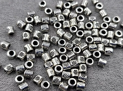 Намисто 3*3 мм срібло (20шт)