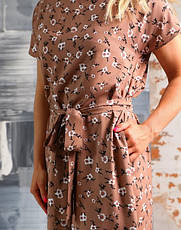 Жіноча сукня зі штапеля «Кіра» темно-бежевого кольору з квітковим принтом розміри від 44 по 58, фото 3