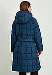 Довгий жіночий стьобаний пуховик з поясом Finn Flare FWD11026-179 синій S, фото 4