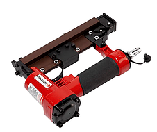 Пневматичний степлер під цвях 12-25 мм 7 атм INTERTOOL PT-1611 (з кейсом), фото 2