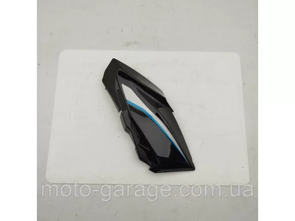 Пластик фари Geon CR6S, Права частина, чорний глянець,, фото 1