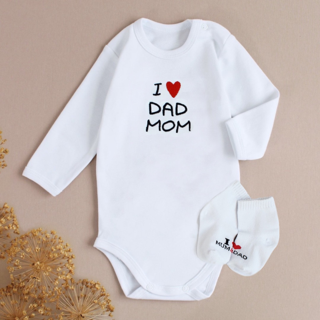 Подарунковий боді з шкарпетками I Love Dad Mom для немовляти сімейна фотосесія 62 68 74 80 см