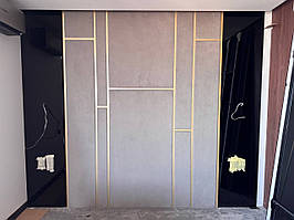 Мʼяка станова панель з бронзовими вставками