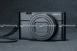 Фотоапарат Sony DSC-RX100 VII