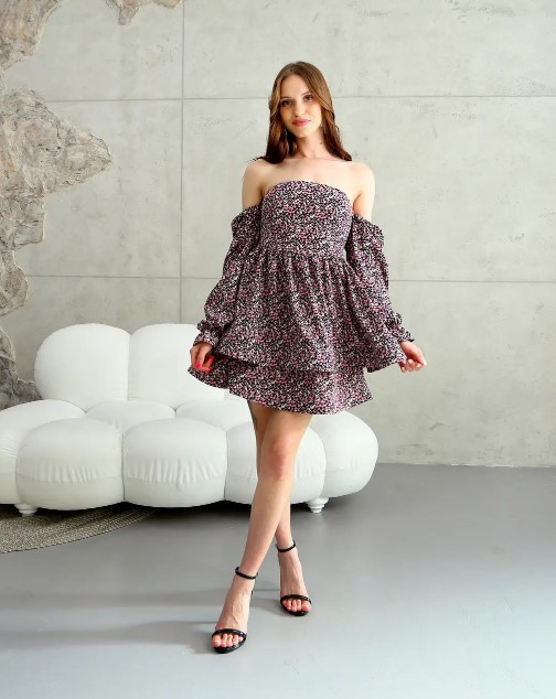 Сукня трансформер «Даша» чорно-рожевого кольору з квітковим принтом із софтової тканини розміри від 40 по 50