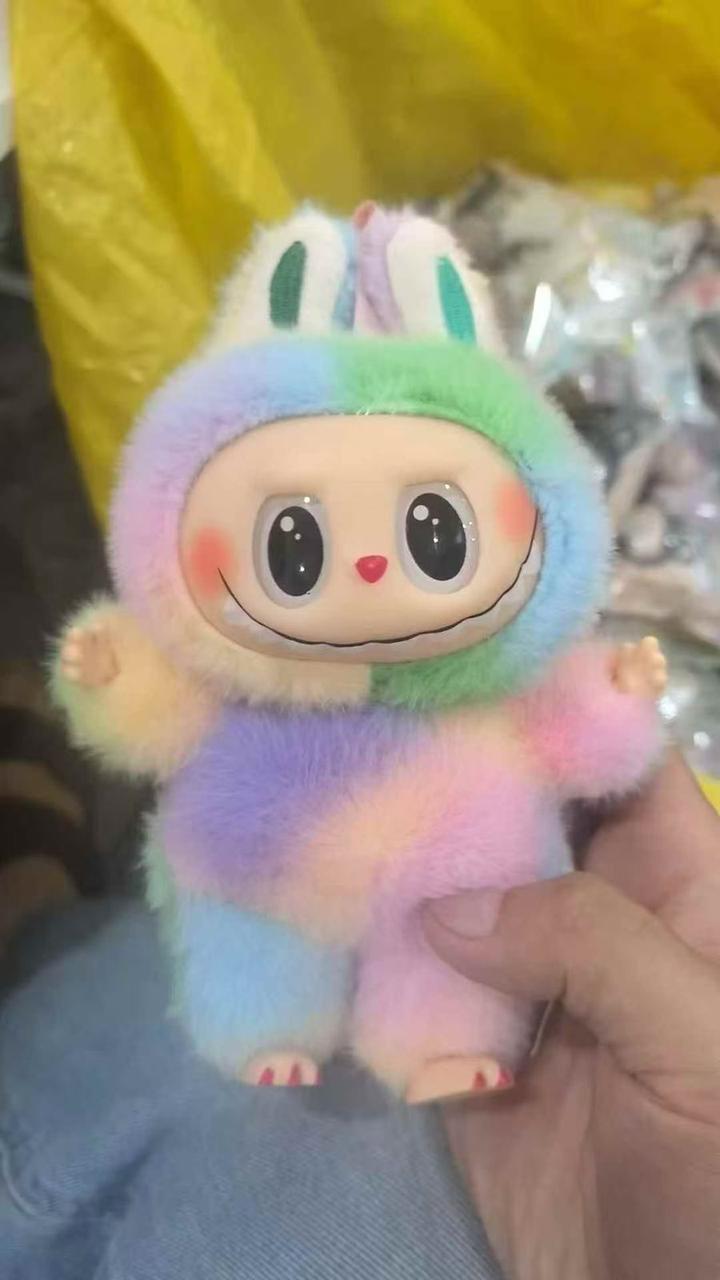 М'яка іграшка Лабубу. Labubu брелок райдужний 18 см 4 сезон, фото 1