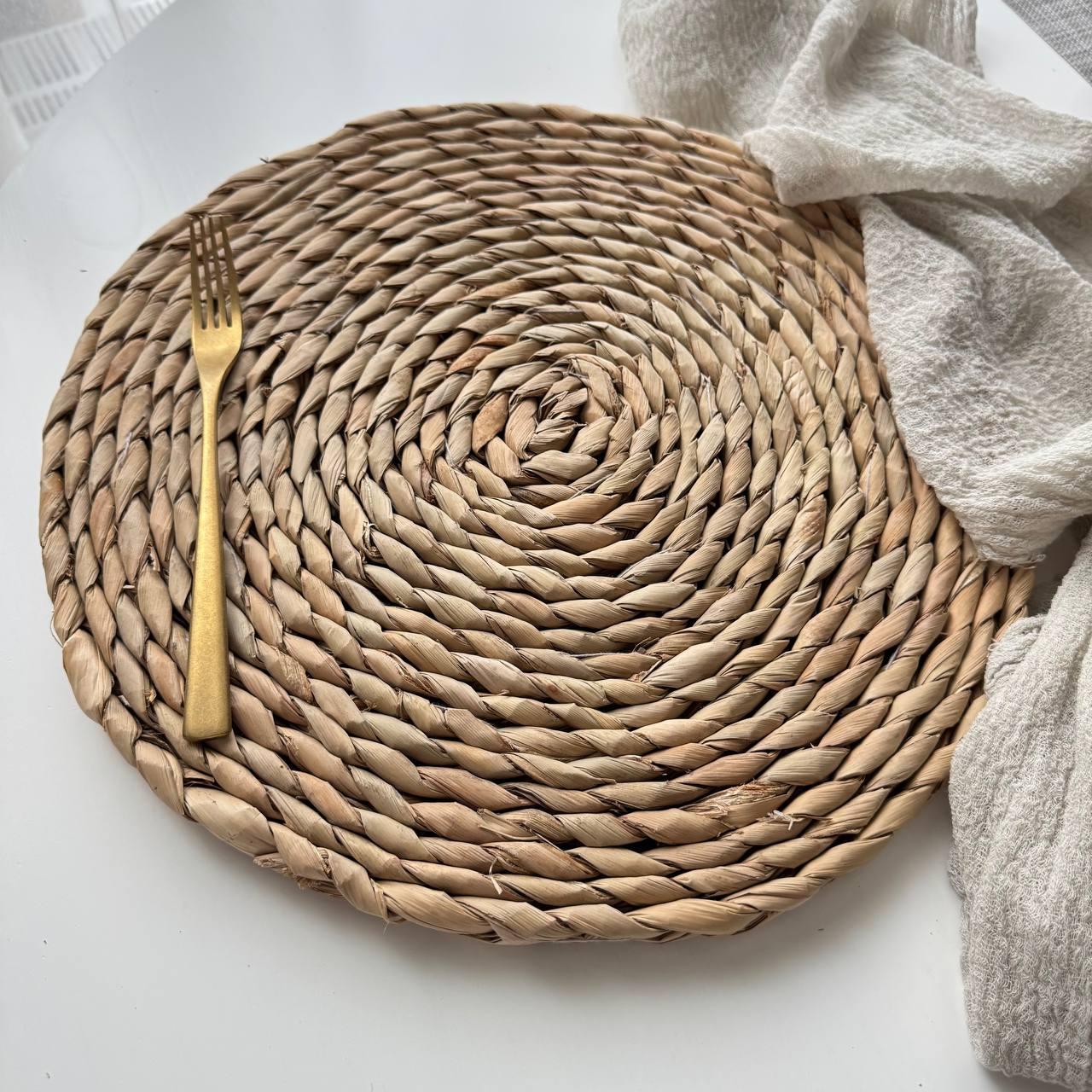 Підставка під тарілку кругла Серветка бежева сервірувальна Солом'яні підставки під тарілки