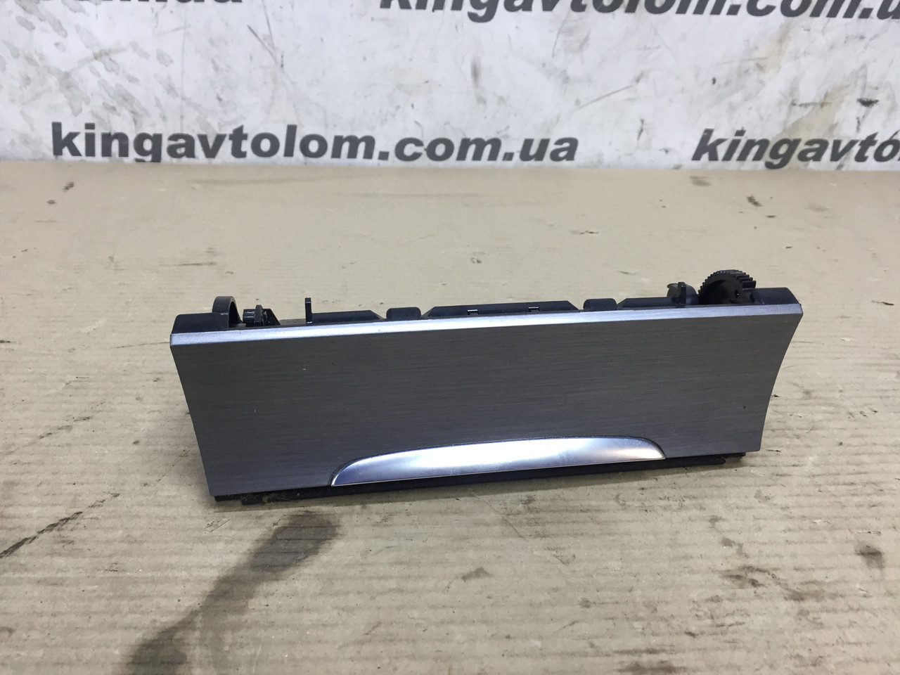 Попільничка Volkswagen Passat B7 3C0863284K, фото 1