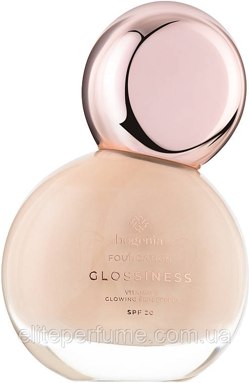 Тональна зволожувальна основа Bogenia Glossiness Foundation Latte 30 ml