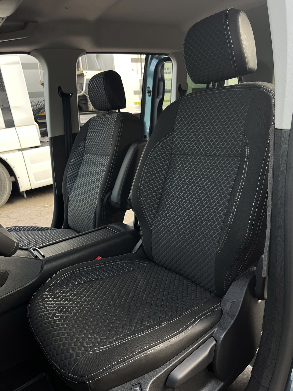 Автомобільні чохли для Opel Combo з 2018, фото 1