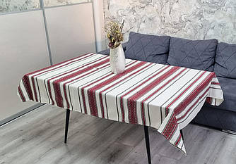 Скатертина з українським орнаментом | Стиль і традиція