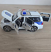 Машина металева поліція Mitsubishi Авто Експерт 1:32 світло звук 15*6*6,5см (51282), фото 9
