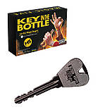 Пристрій для демонстрації фокусів і трюків Magic Five Key in the Bottle в ігровій формі MF043, фото 3