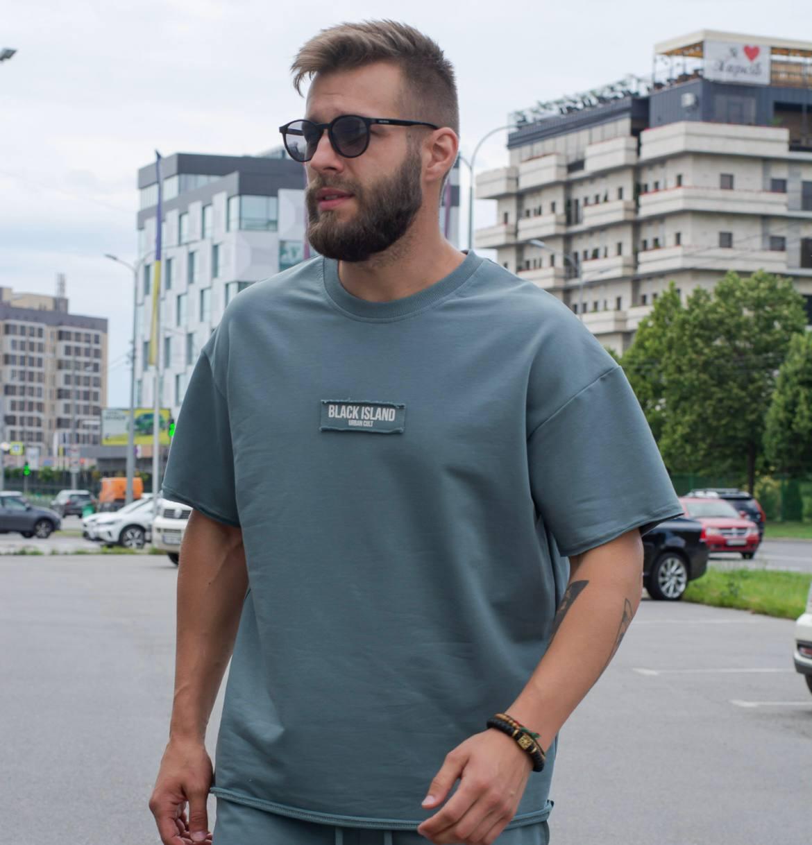 Чоловіча футболка оверсайз