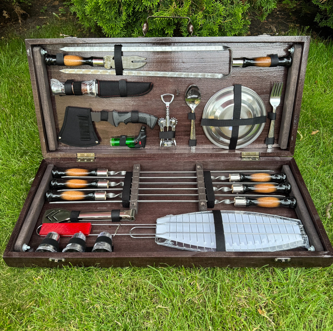 Подарунковий набір для пікніка GRILL MASTER ручної роботи (шампура та аксесуари). Набір для шашлику.