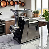 Потужна електром'ясорубка 3800 Вт Rainberg м'ясорубка соковижималка 1 кг/хв овочерізка з насадками для ковбас і кебе, фото 2