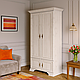 Маленька розпашна дводверна біла шафа 2Д для одягу 100 см прованс у вітальню, зал Іріс Мебель Сервіс, фото 3