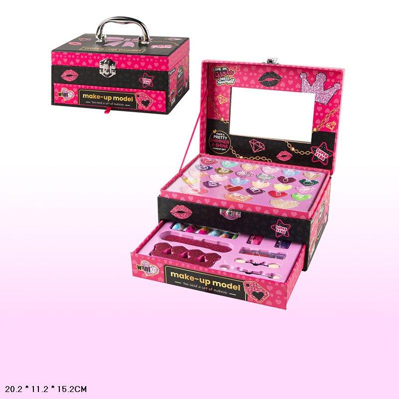 Аксесуари для дівчат арт. 657B-68A (24шт)   набір для створення прикрас, манікюр валіза 29*11*15см