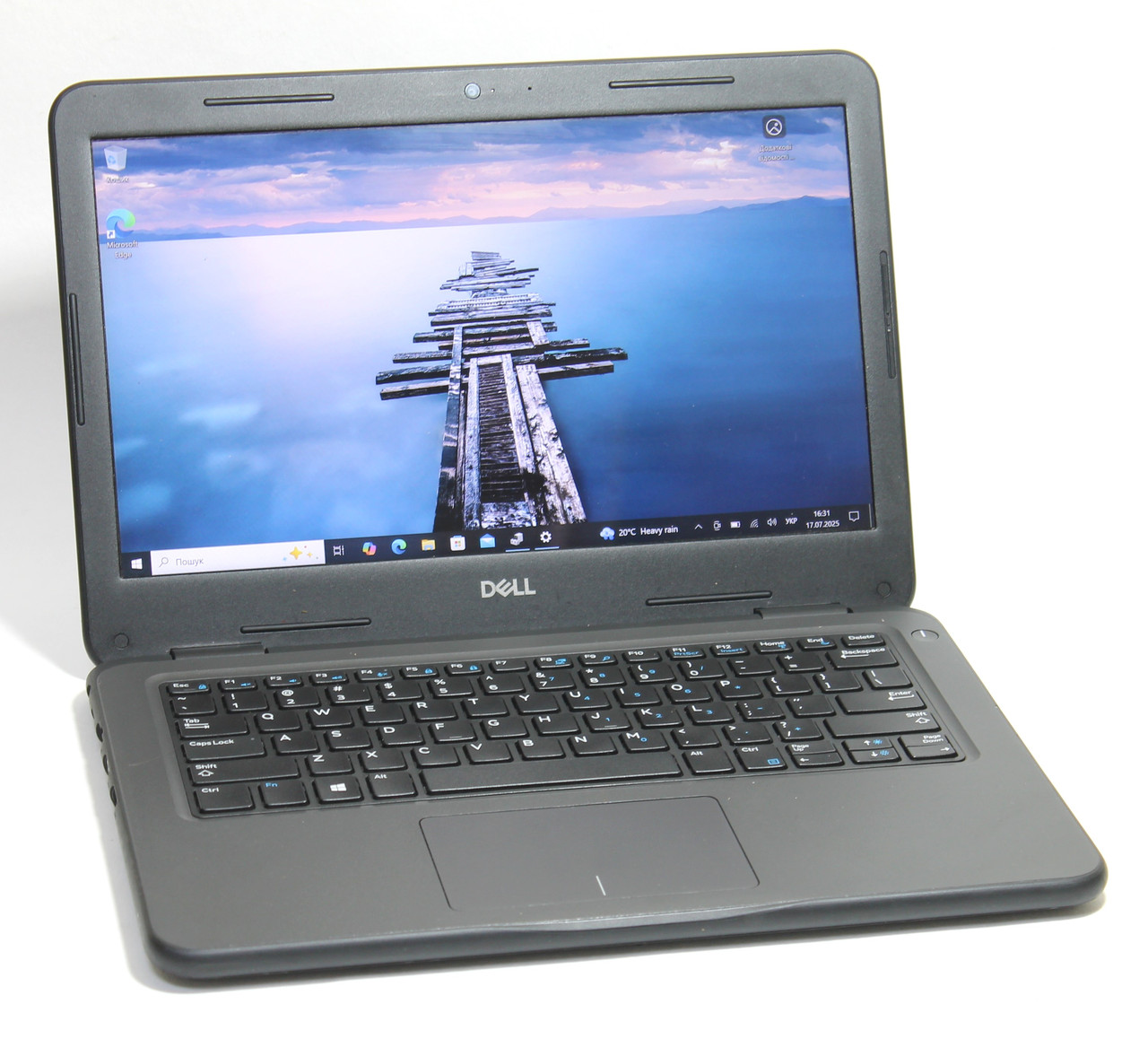 Сенсорний Dell Latitude 3300 core i3 (7th Gen) 13.3" DDR4 Windows 10 Pro, фото 1
