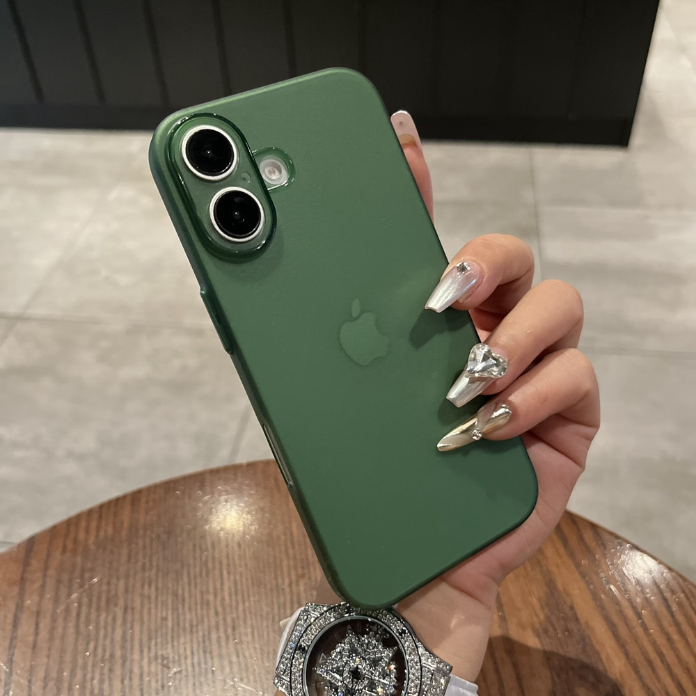 Ультратонкий матовий чохол для iPhone 16 зелений напівпрозорий