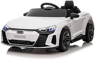 Електромобіль дитячий Audi RS e-tron GT ліцензія білий (9895)