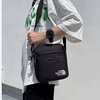Зручна міська сумка крос-боді The North Face, чорного кольору