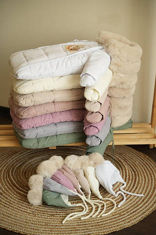 Зимовий дитячий теплий комбінезон для новонародженого з шапочкою 0-6 міс комбінезон-мішечок на виписку, фото 1