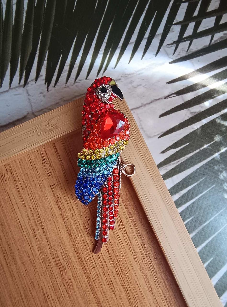 Брошка Папуга у веселці BRS092, фото 1