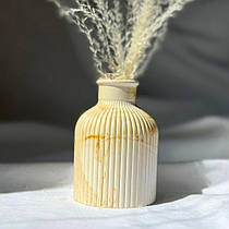 Ваза гіпсова ребриста мармур пісочний 9,5х7 см
