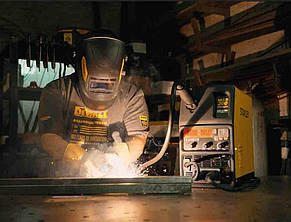 Зварювальний напівавтомат інверторний STANLEY MULTI200, фото 3