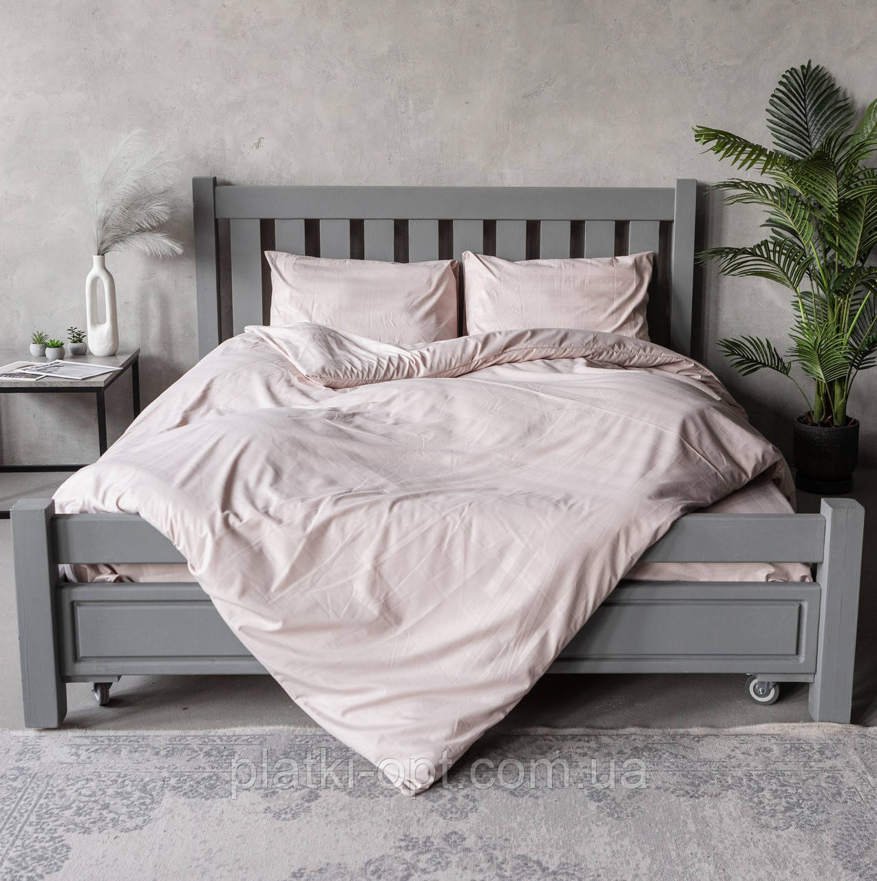 Комплект постільної білизни на резинці Страйп пудра (євро)