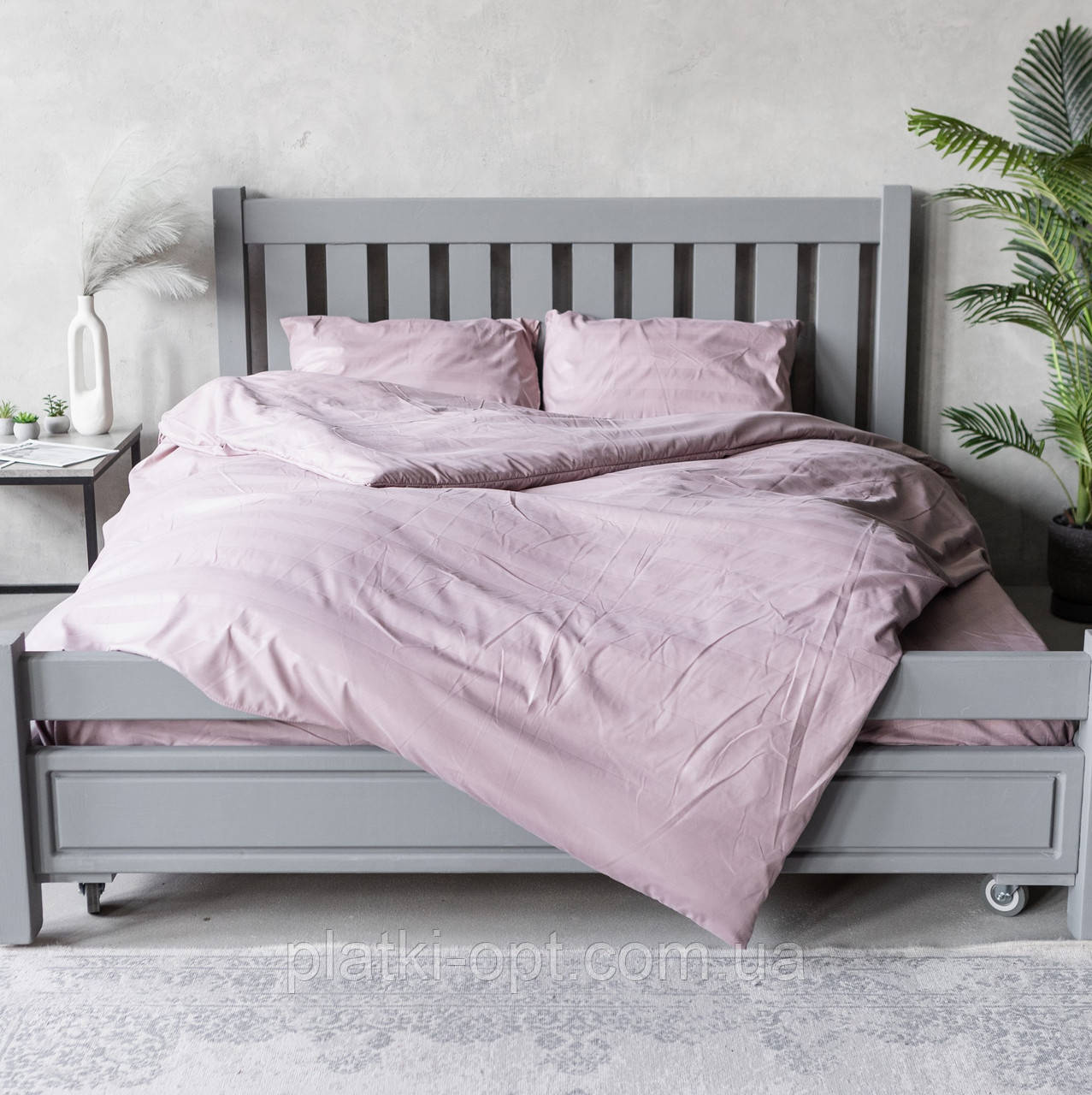 Комплект постільної білизни на резинці Страйп темна пудра (півторачний)