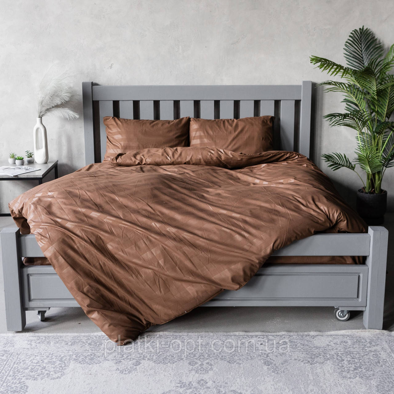 Комплект постільної білизни на резинці Страйп коричневий (євро)