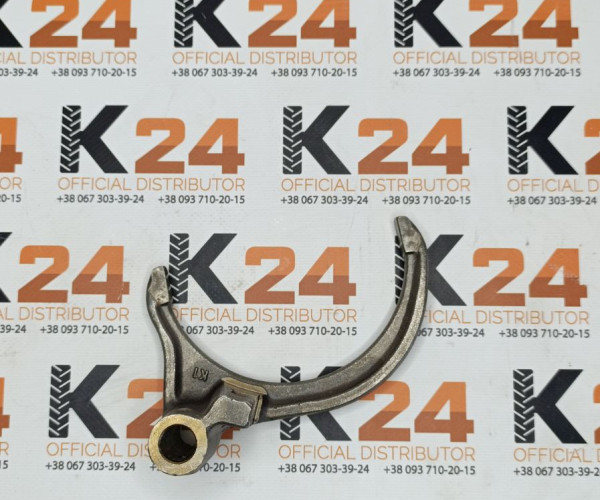 Вилка реверсу LY1104-3-37-104 240100324566