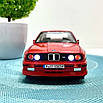 Моделька машини BMW M3 оснащена оснащена рухомими колесами і бічними дзеркалами 1:24, фото 3