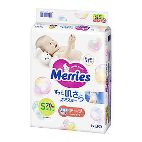 Підгузки дитячі MERRIES, S (4-8 кг) 70 шт