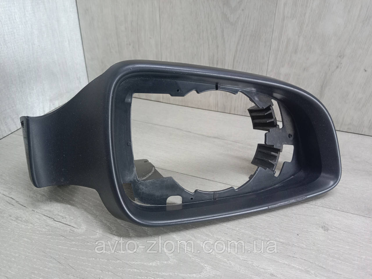 Рамка дзеркала Opel Astra H. Опель Астра. Права., фото 1