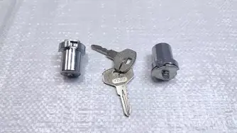 Личинка замка дверей у зборі (к-т) для КамАЗ 5320-6105212