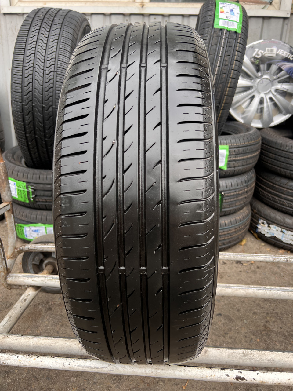 Шина 215 60 16 95V Nexen Nblue HD Plus