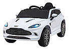 Дитяча акумуляторна машинка Aston Martin DBX Біла, фото 3