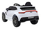 Дитяча акумуляторна машинка Aston Martin DBX Біла, фото 5