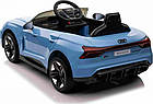 Дитяча акумуляторна машинка Audi RS E-Tron GT Синя, фото 5