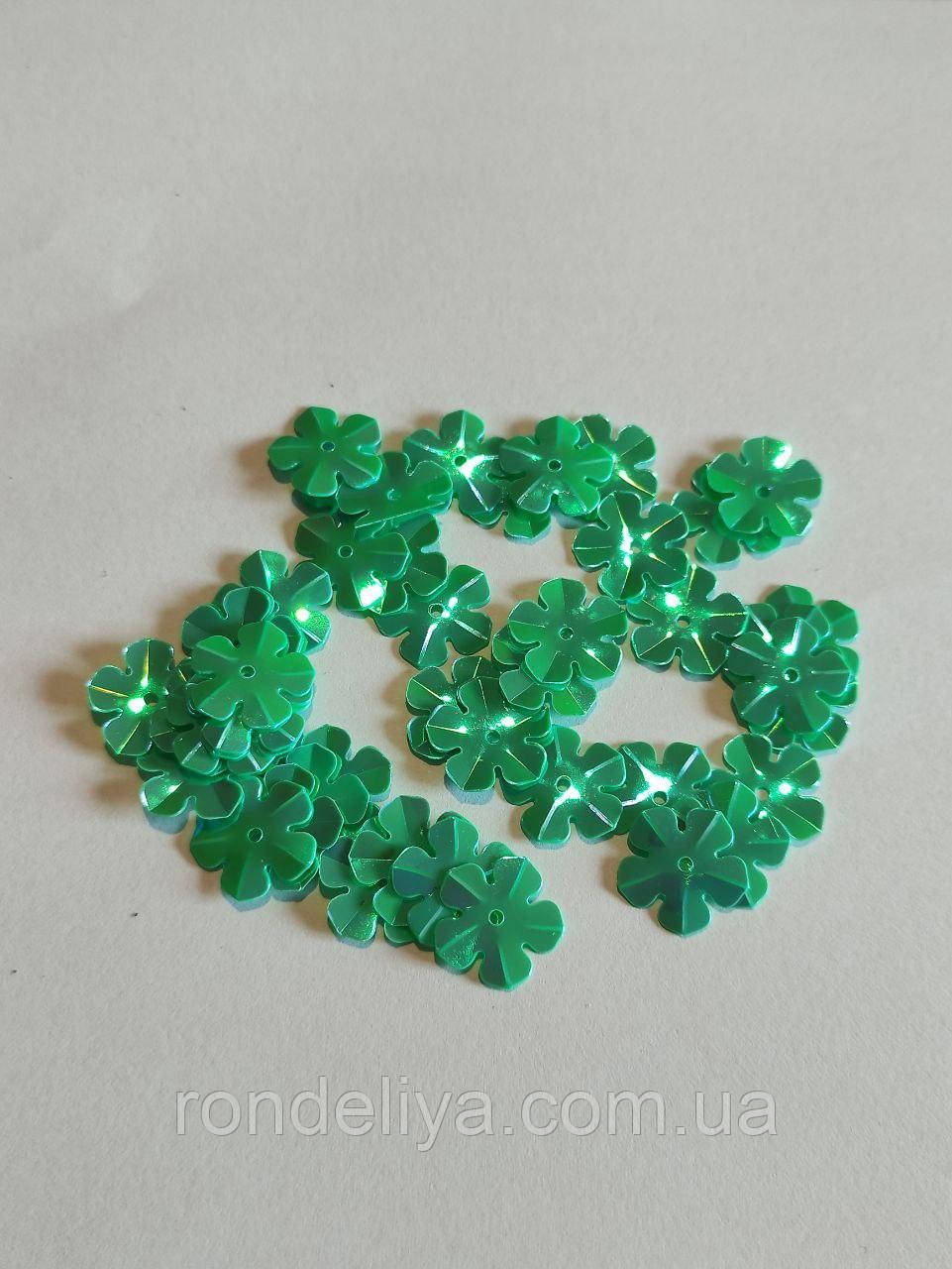 Паєтки квітка 5 х 14 мм салатовий хамелеон, фото 1