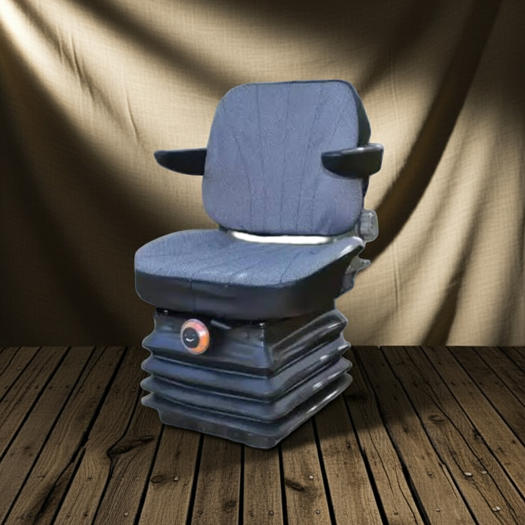 Сидіння кабіни МТЗ (велика кабіна) 80В-6800000., фото 1