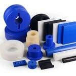 Капролон чи поліацеталь: Порівняння